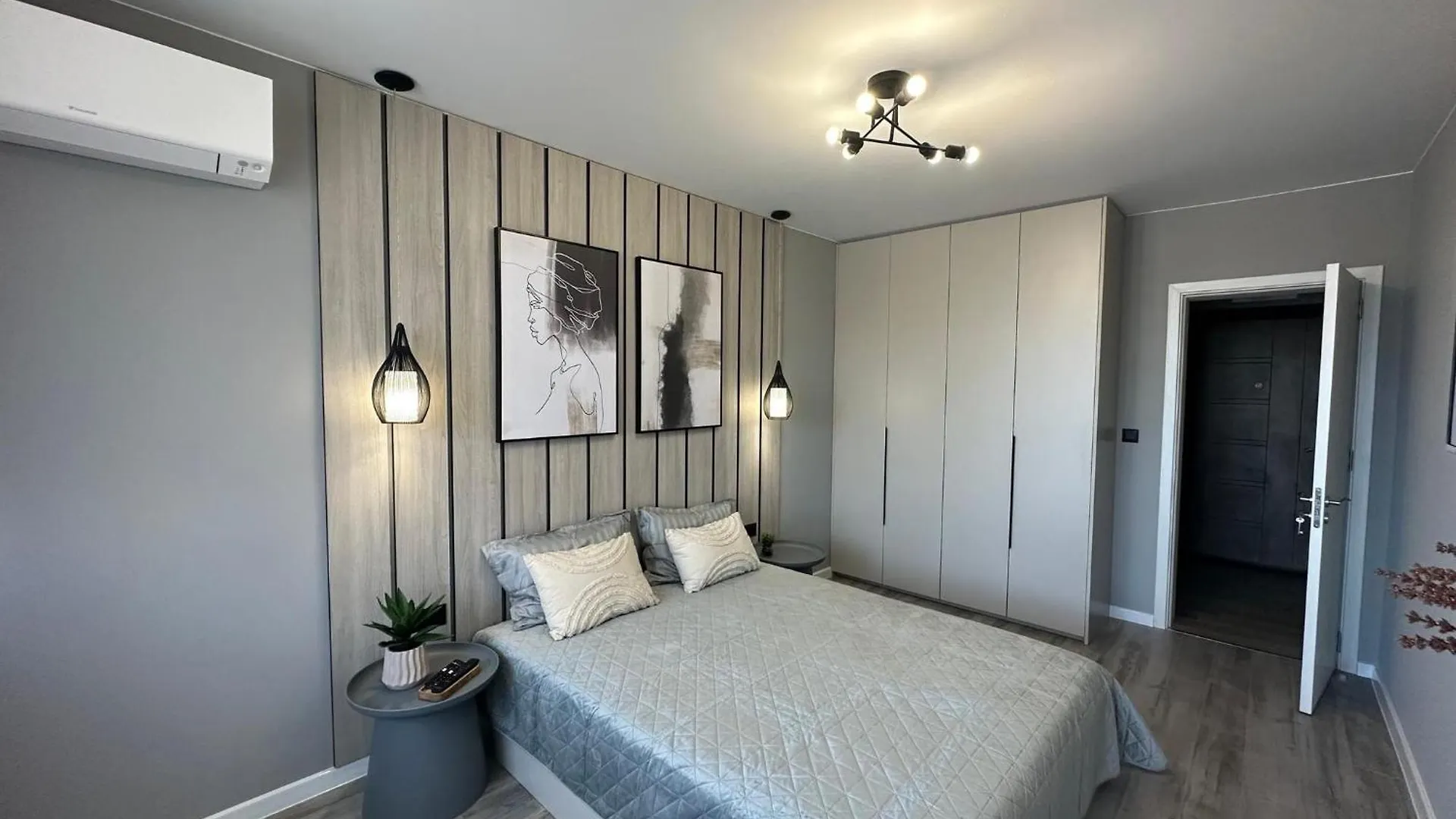 Villi'S Home Burgas City Apartment